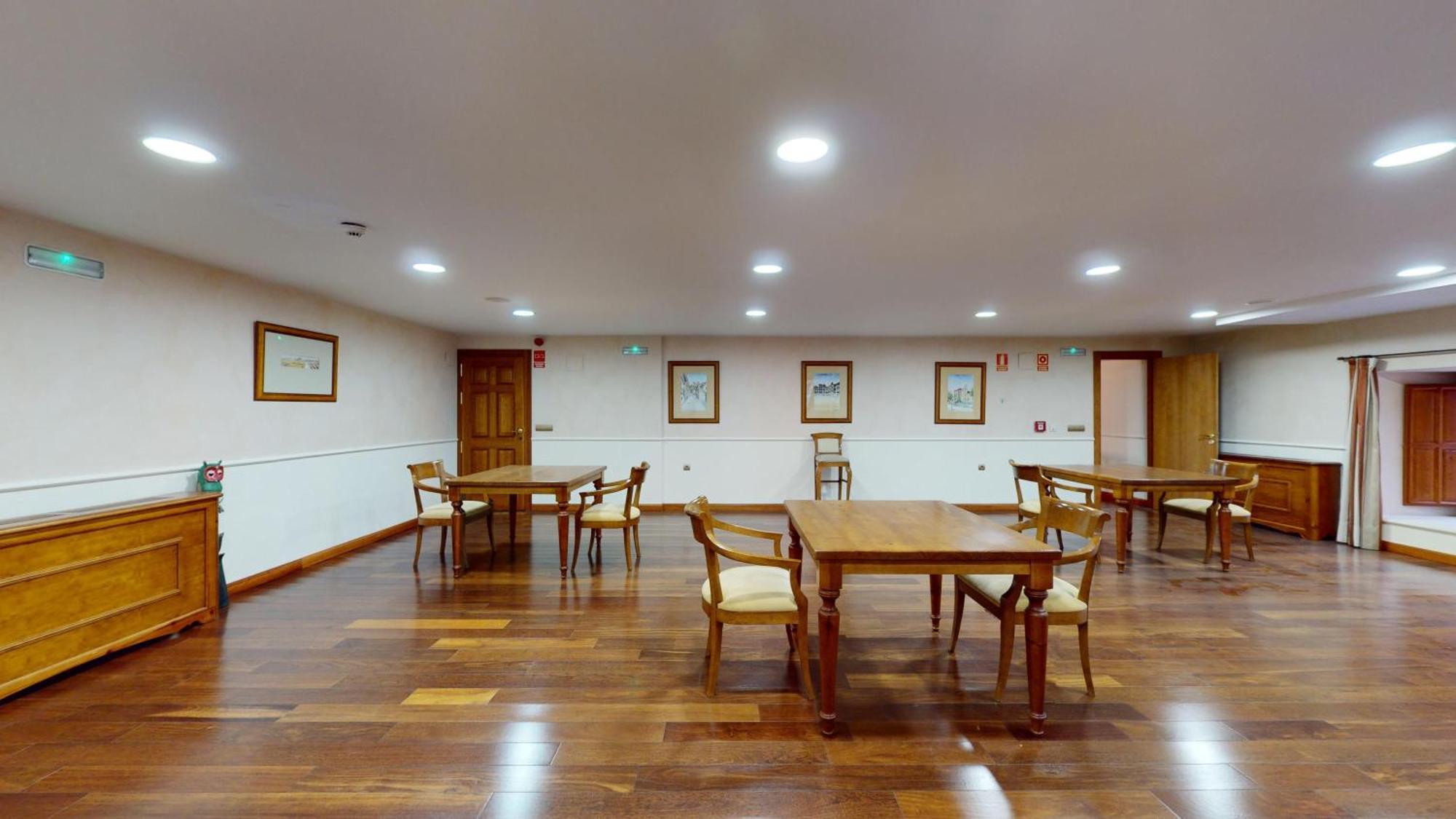 Azz Penafiel Las Claras Hotel & Spa Екстериор снимка