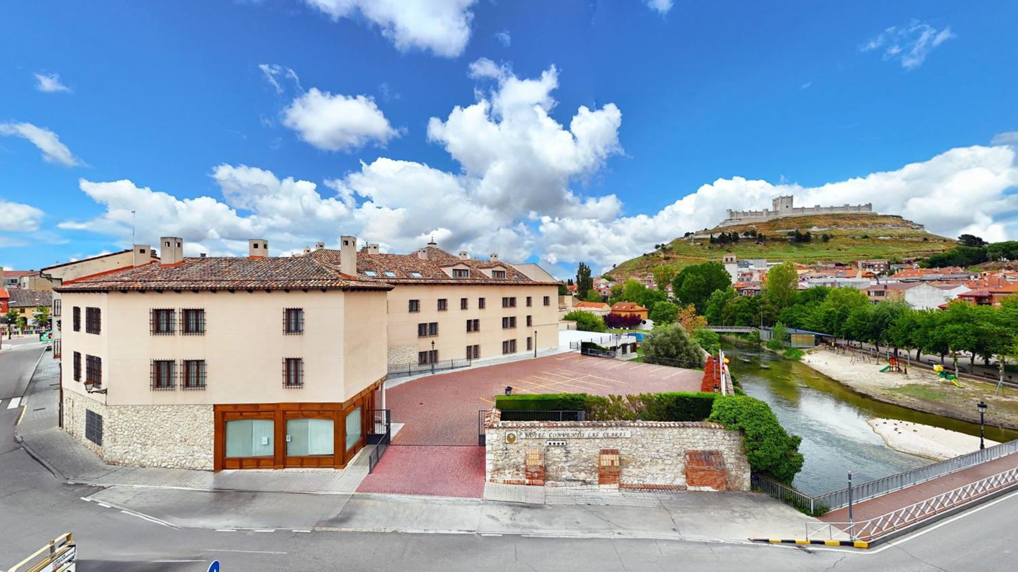 Azz Penafiel Las Claras Hotel & Spa Екстериор снимка